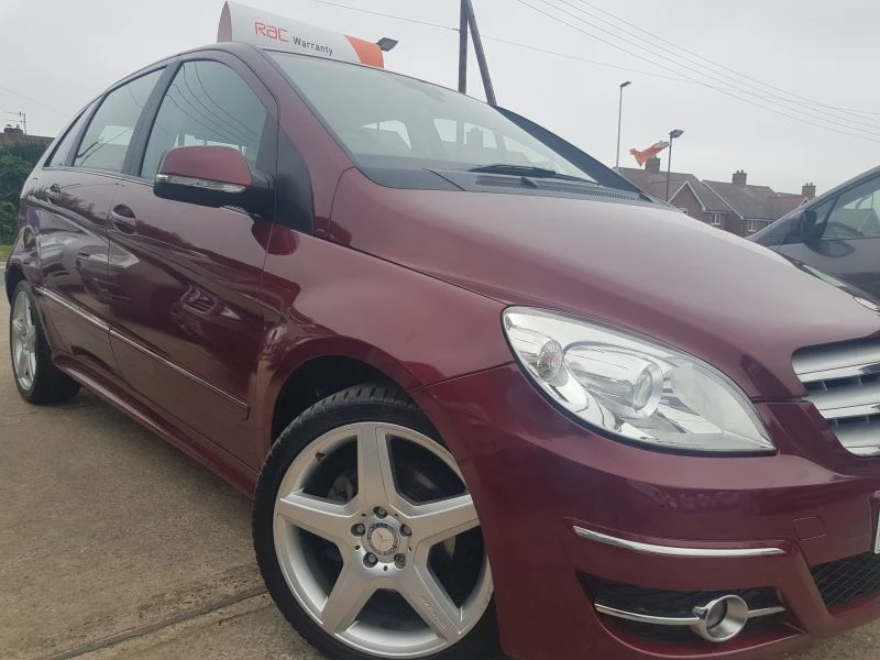 Mercedes-Benz B Class 2.0CDi SPORT AUTOMATIC *ONLY 36,000 MILES* 2011