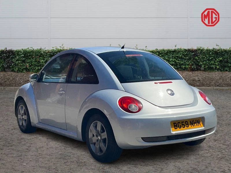 Volkswagen Beetle 1.6 Luna 3dr 2009