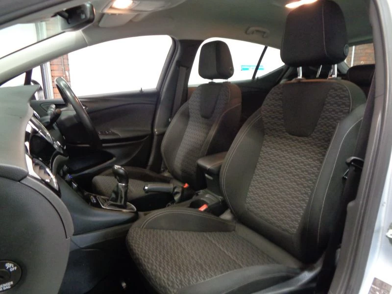 Vauxhall Astra 1.0T ecoTEC SRi 5dr 2018