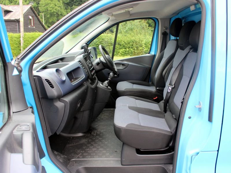 Vauxhall Vivaro 1.6CDTI 2900 BiTurbo 120PS ecoFLEX L1H1 Van 2015
