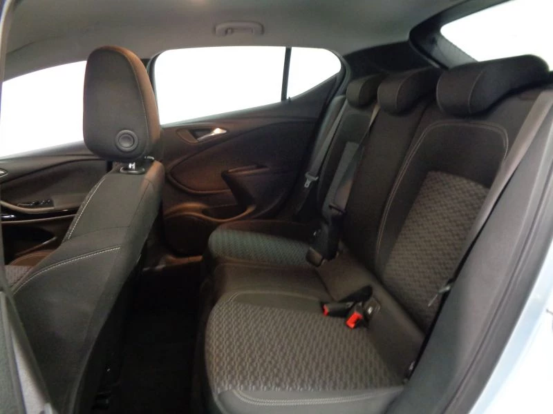 Vauxhall Astra 1.6T 16V 200 SRi 5dr 2019