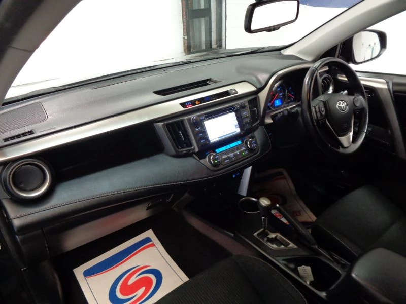 Toyota RAV-4 2.2 D-CAT Icon 5dr Auto 2015