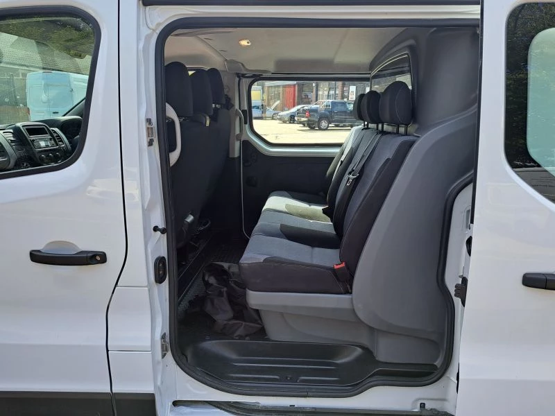 Vauxhall Vivaro 2900 1.6CDTI 115PS H1 DoubleCab 2015