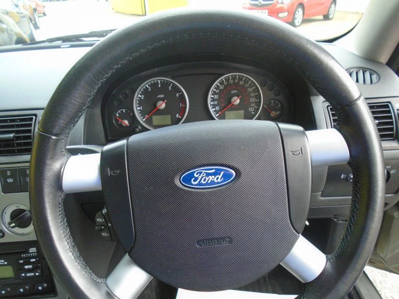 Ford Mondeo 2.0 Zetec 5dr 2001