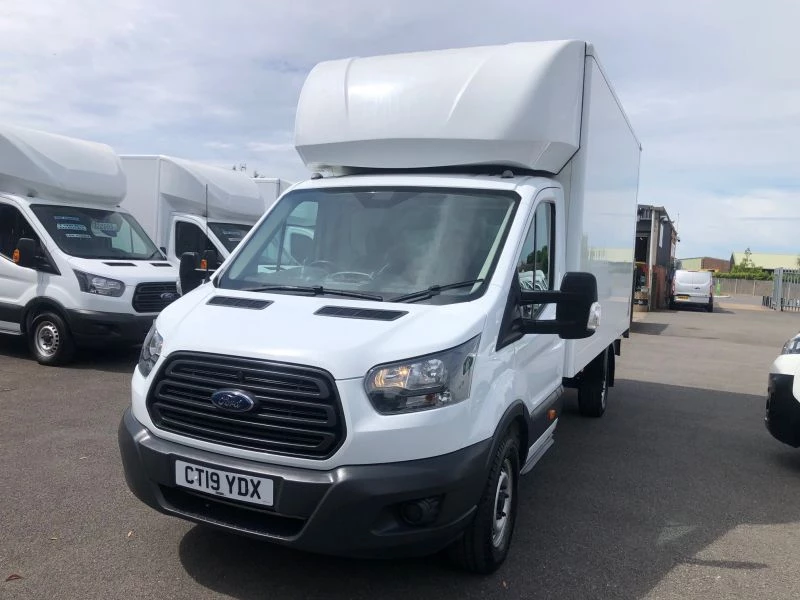 Ford Transit 350 L5 LUTON WITH TAIL LIFT EURO6 2019