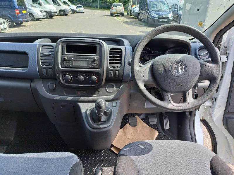 Vauxhall Vivaro 2900 1.6CDTI 115PS H1 DoubleCab 2015