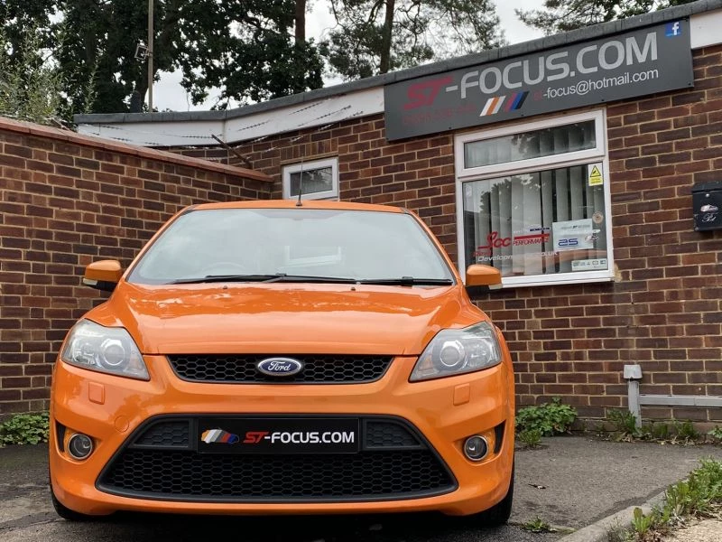 Ford Focus 2.5 ST-3 3dr STUNNING CONDITION! LOW MILES! MONGOOSE EXHAUST! 2008