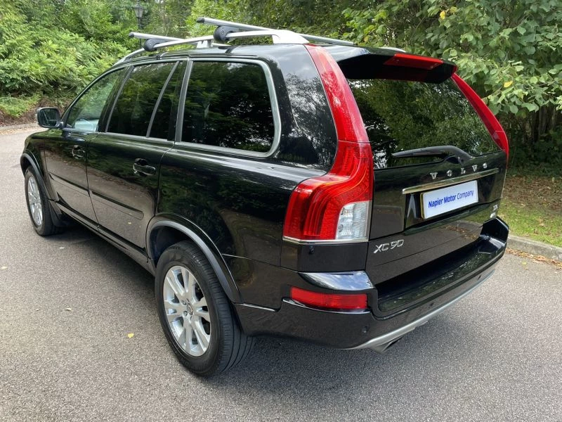 Volvo XC90 2.4 D5 [200] SE Lux 5dr Geartronic 2012