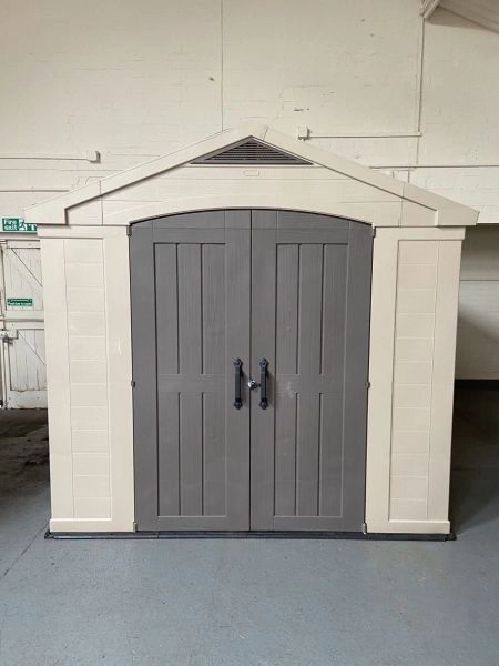 Keter Plastic Garden Storage Shed 8ft x 8ft [with a Keter Integral Base Floor]