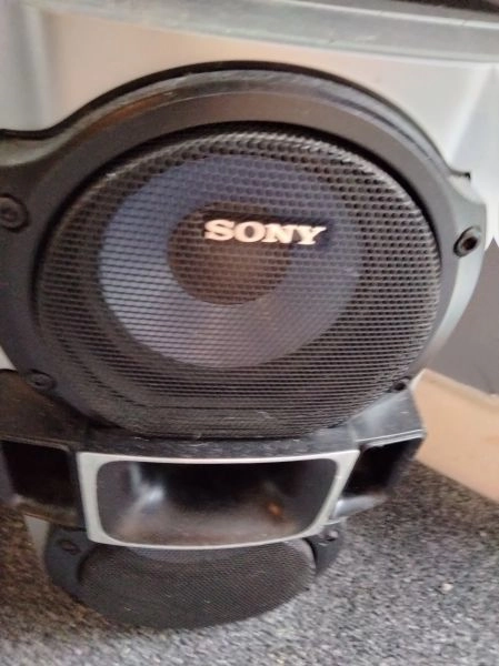 Stereo and speakers all sony