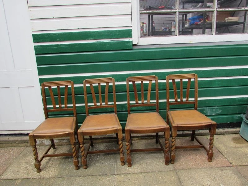 Chairs - Set of Four Antique - Dining Chairs Circa 1920