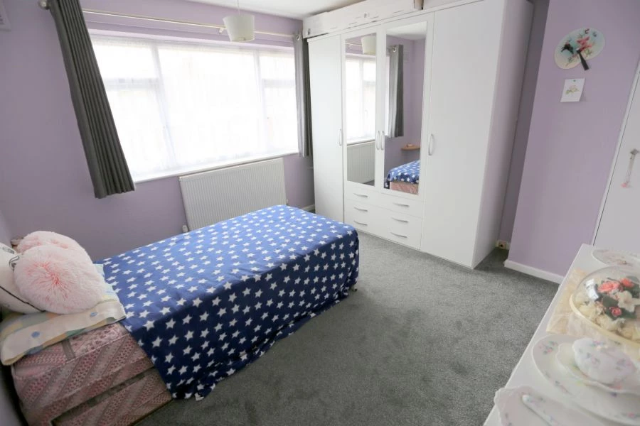 3 bedrooms semi detached, 68 Ricardo Street Dresden Stoke on Trent
