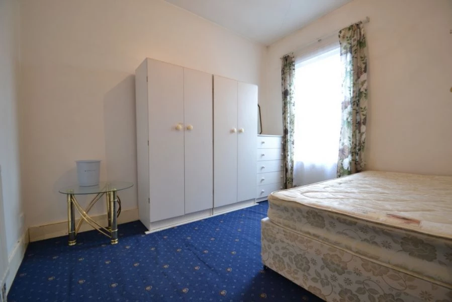 1 bedroom flat, 41 Thorngrove Rd Upton Park London