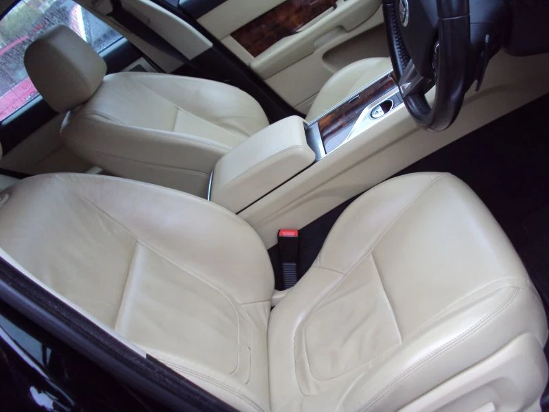 Jaguar XF 2.2d Luxury 4dr Auto 2011