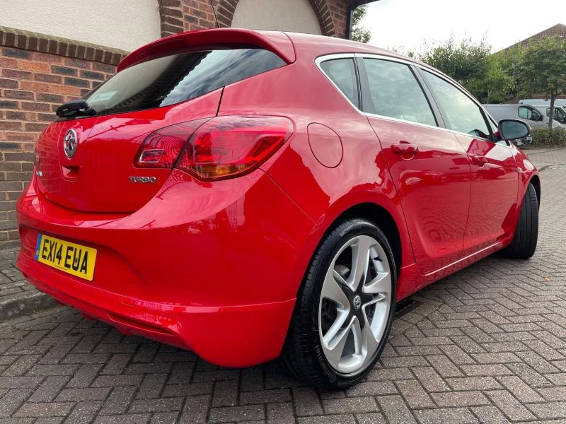 Vauxhall Astra 1.4T 16V Limited Edition 5dr 2014
