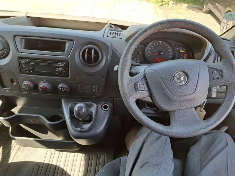Vauxhall Movano MOVANO F3500 L3H1 CDTI Low Loader Luton 2017