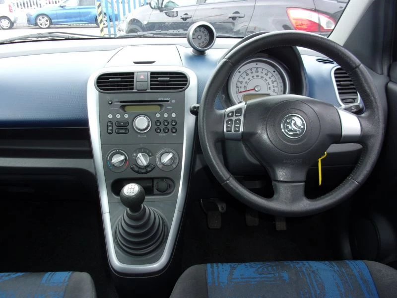 Vauxhall Agila 1.2 VVT ecoFLEX SE 5dr 2012