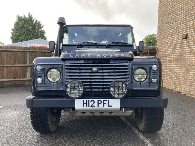 Land Rover Defender County Station Wagon TDCi 2009