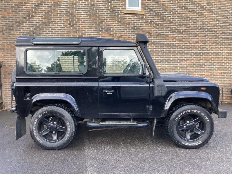 Land Rover Defender County Station Wagon TDCi 2009