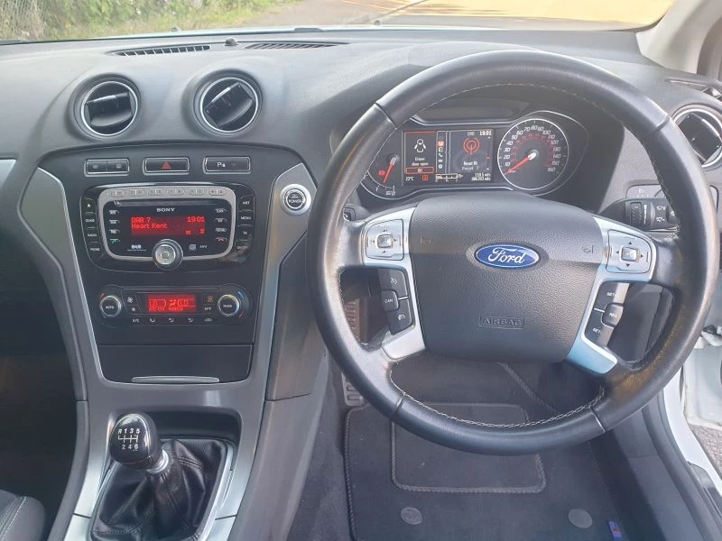 Ford Mondeo TITANIUM X 2.0 TDCi 163 5-Door 2013
