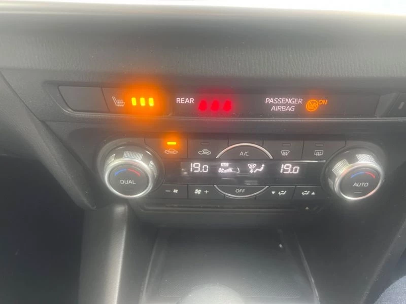 Mazda Mazda3 SE-L NAV 5-Door 2017