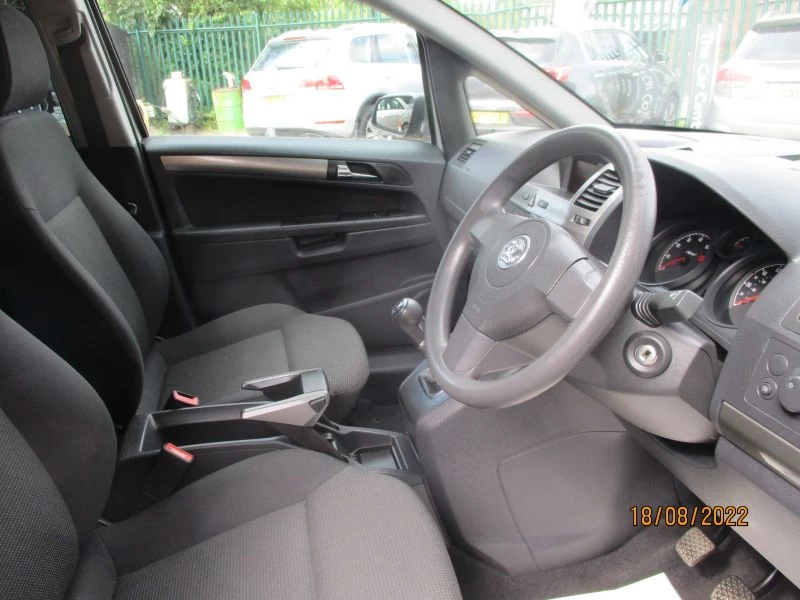 Vauxhall Zafira LIFE 16V 5-Door 2007