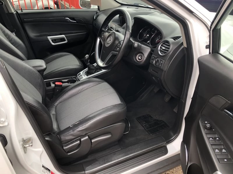 Vauxhall Antara 2.2 CDTi Exclusiv 5dr [2WD] [Start Stop] 2014