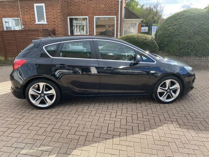 Vauxhall Astra 1.4T 16V Limited Edition 5dr [Leather] 2014