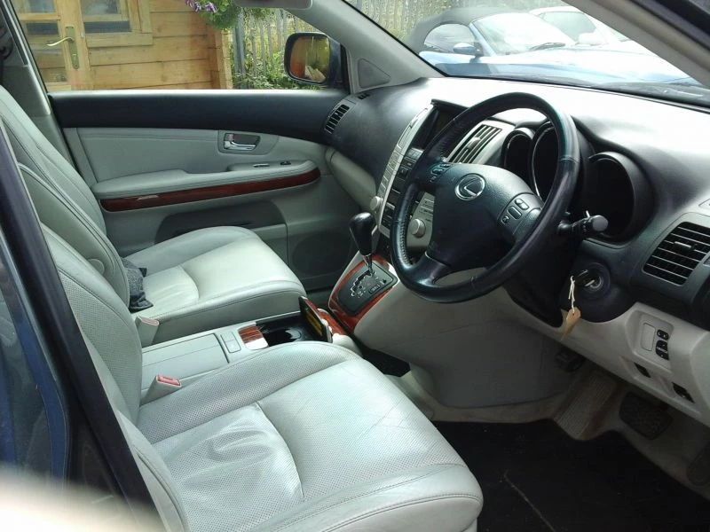 Lexus RX 300 SE 5-Door 2005