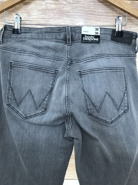 Wrangler Grey as Ice Body Bespoke Straight Cut Jeans