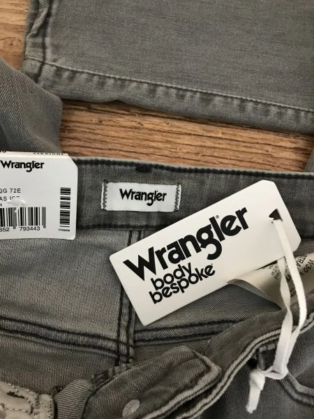 Wrangler Grey as Ice Body Bespoke Straight Cut Jeans