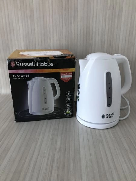 Russell Hobbs White Plastic kettle