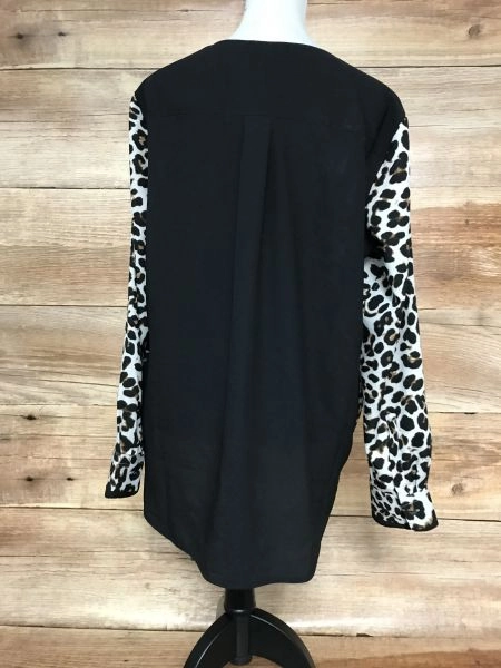DKNY Black and Animal Print Long Sleeve V Neck Top