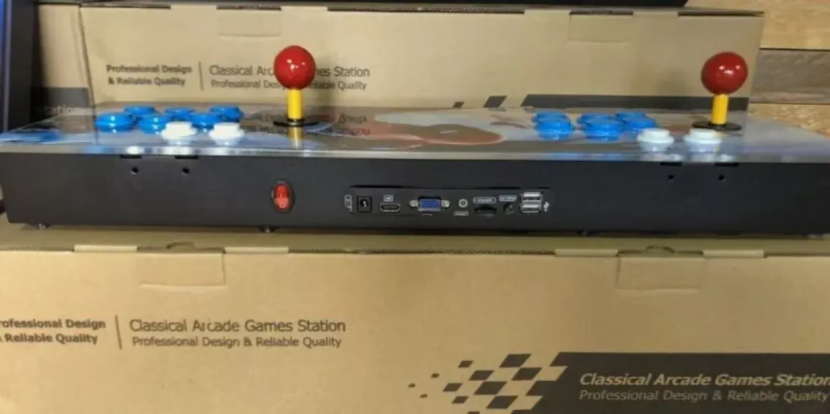 Retro games in console arcade Box Boxed, as new played once