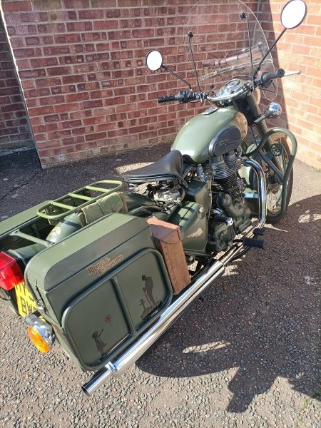 Royal Enfield Bullet only 800miles