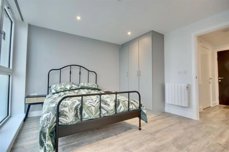 Adequate one bedroom flat