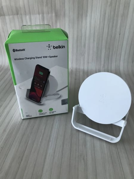 Belkin Sound Form Charge, Wireless Charger Speaker