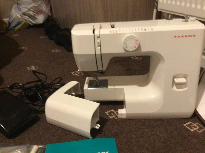 Janome sewing machine with all accessories