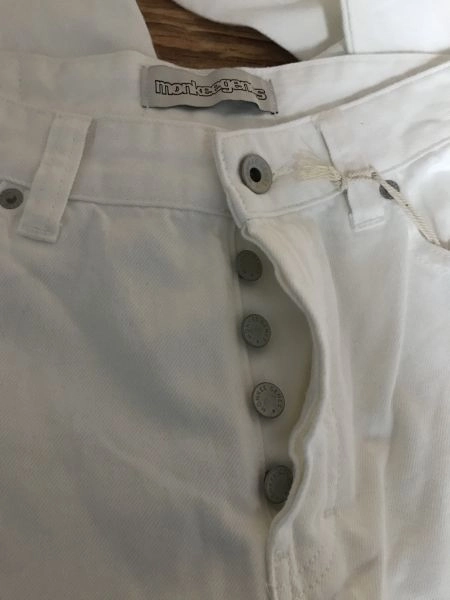 Monkeegenes White Cropped Skater Jeans