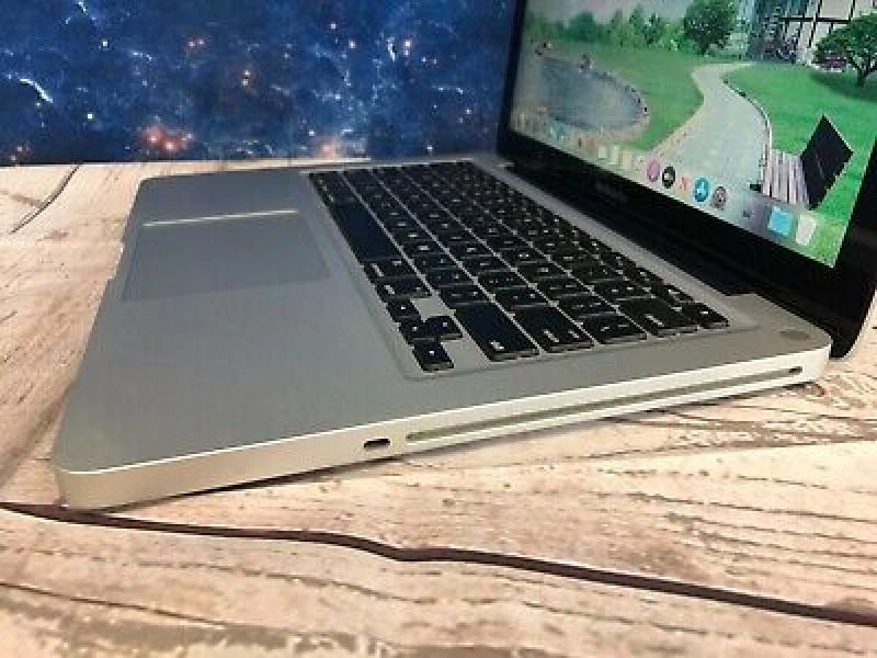 Apple Macbook Pro 13" Laptop | i5 Dual Core 8GB RAM + 500GB HD | 2 YR WARRANTY