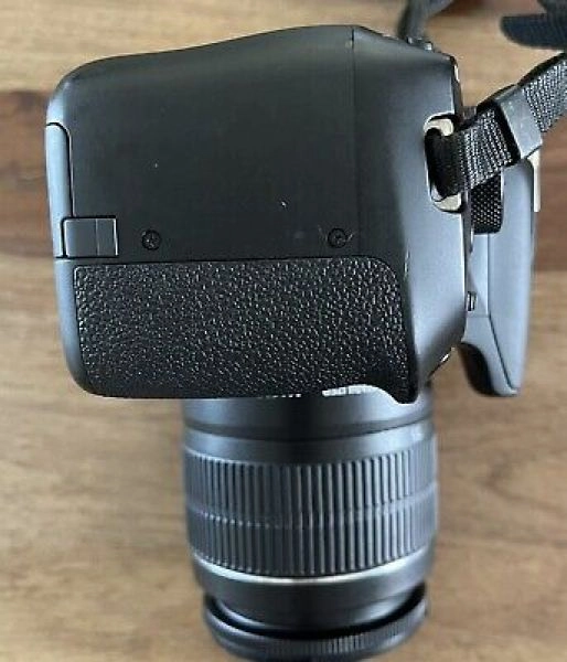 Canon EOS Rebel T6 18MP Digital SLR Camera EF S 18 55mm IS II Lens DS126621