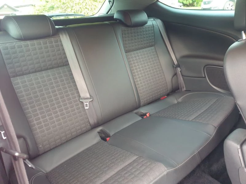 Vauxhall Astra GTC SRI 1.6 CDTi S/S 3-Door 2015