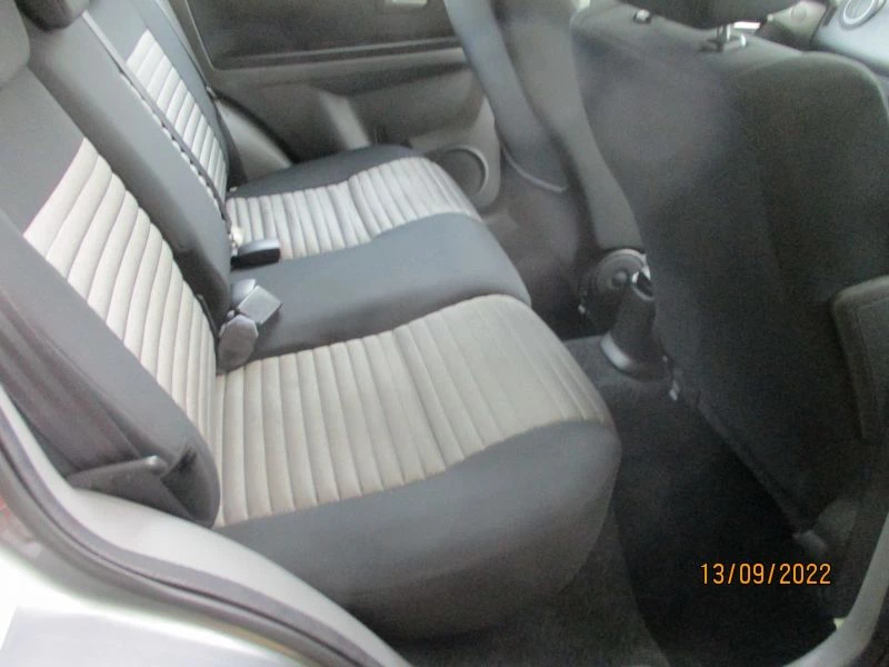 Suzuki SX4 GLX 5-Door 2009