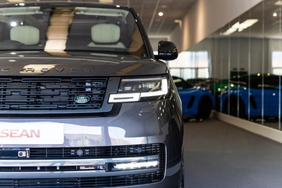 Land Rover Range Rover P530 Autobiography First Edition 2022