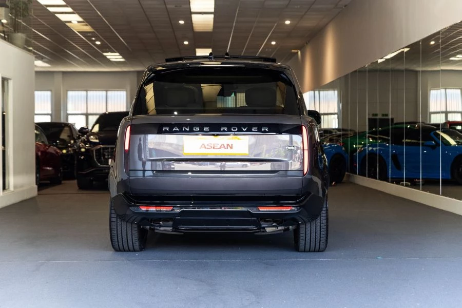 Land Rover Range Rover P530 Autobiography First Edition 2022