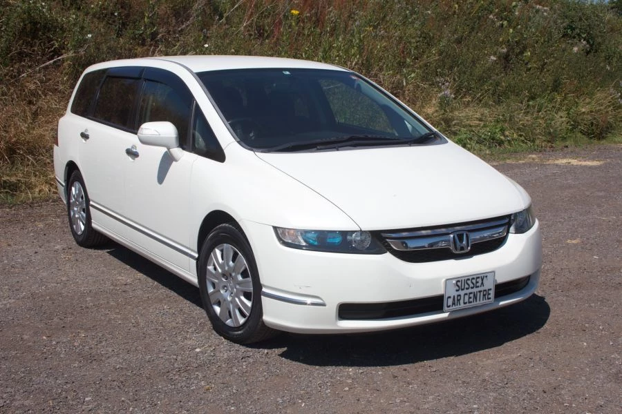 Honda Odyssey 3 YEAR WARRANTY - M - HERE NOW IN THE UK AND REGISTERED 2006