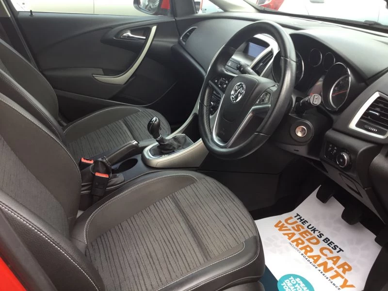 Vauxhall Astra EXCITE 5-Door 2014