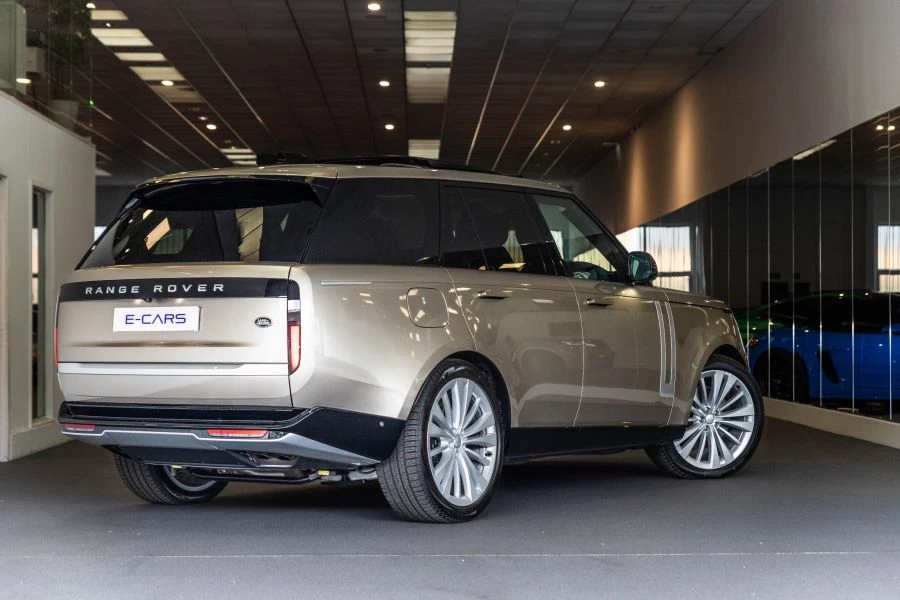 Land Rover Range Rover P530 AUTOBIOGRAPHY FIRST EDITION 2022