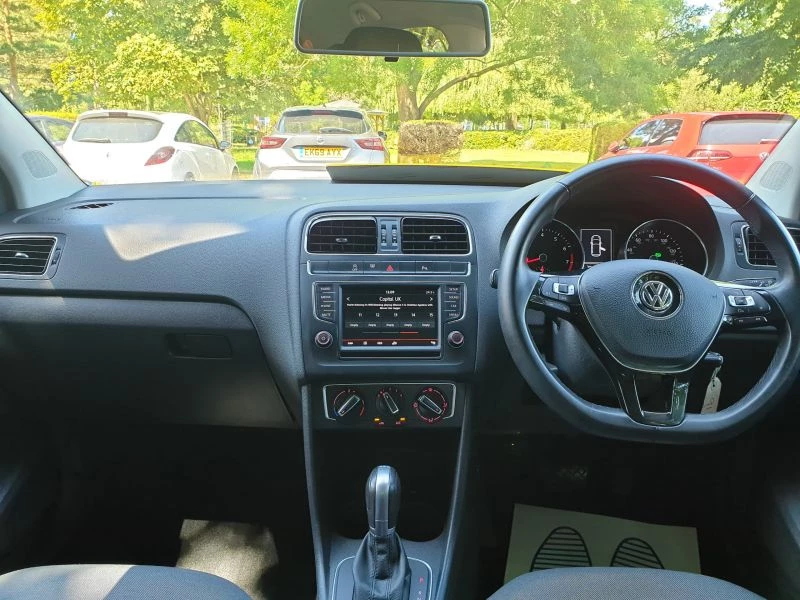 Volkswagen Polo MATCH TSI DSG 5-Door 2016