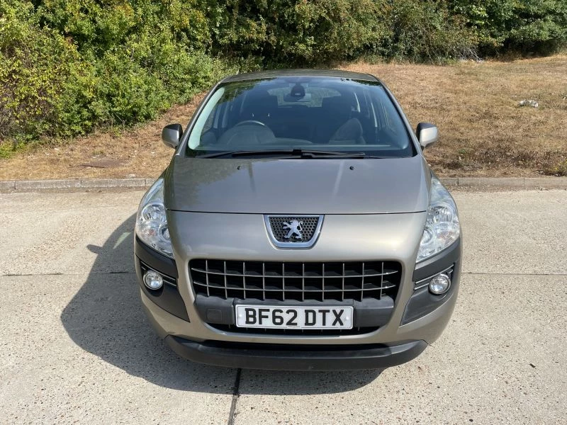 Peugeot 3008 1.6 HDi 112 Active II 5dr 2012